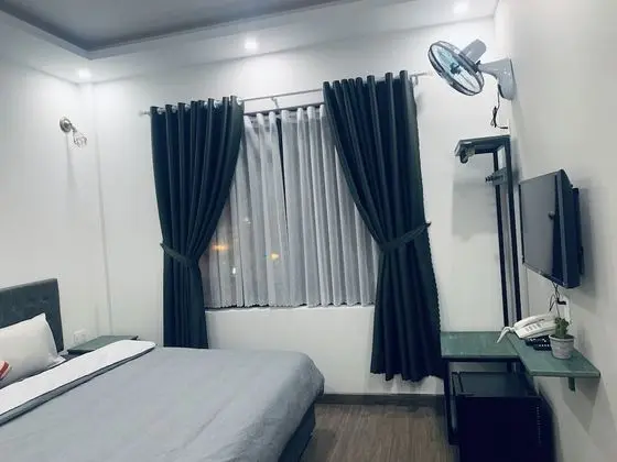 Deluxe Oda, 1 En Büyük (King) Boy Yatak, Şehir Manzaralı
