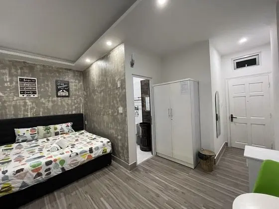 Luxury Tek Büyük Yataklı Oda