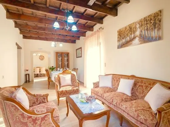 Family Villa, 4 Yatak Odası, Kişiye Özel Havuzlu