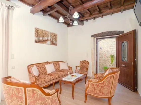 Family Villa, 4 Yatak Odası, Kişiye Özel Havuzlu