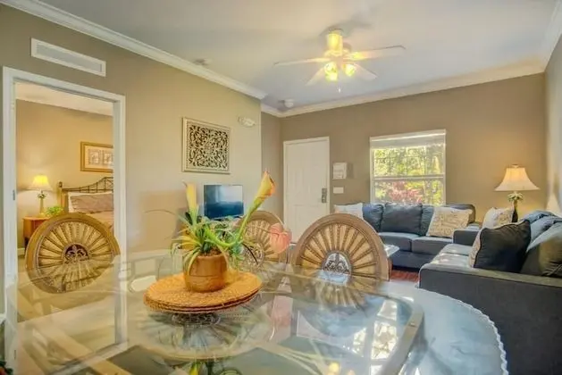 Apart Daire, Birden Çok Yatak (Lucaya 3 Bedroom 2 Bath First Floor T)