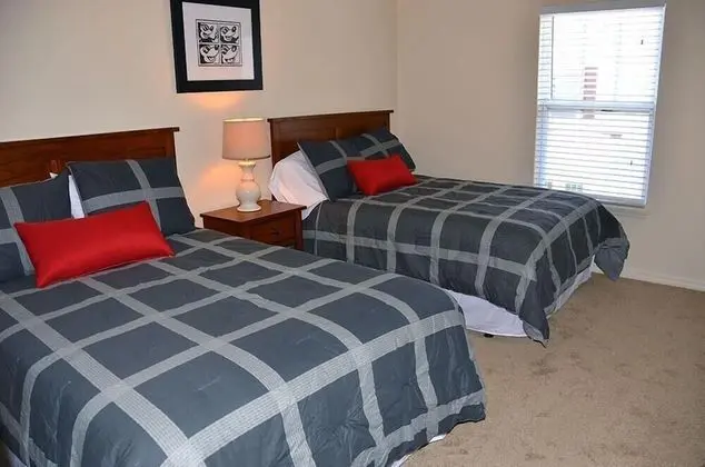 Apart Daire, Birden Çok Yatak (Lucaya 3 Bedroom 2 Bath Townhome!)