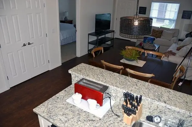 Apart Daire, Birden Çok Yatak (Lucaya 3 Bedroom 2 Bath Townhome!)