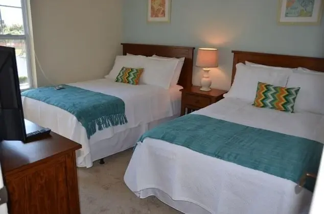 Apart Daire, Birden Çok Yatak (Lucaya 4 Bedrooms 3 Baths Family Frie)