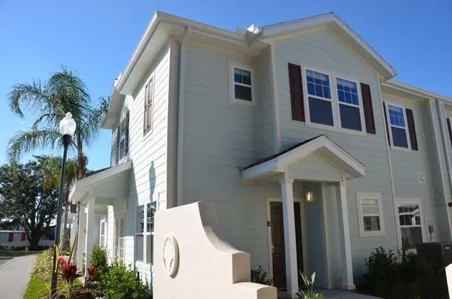 Apart Daire, Birden Çok Yatak (Lucaya 4 Bedrooms 3 Baths Family Frie)