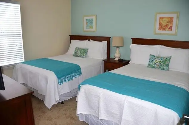 Apart Daire, Birden Çok Yatak (Lucaya 4 Bedrooms 3 Baths Townhome in)