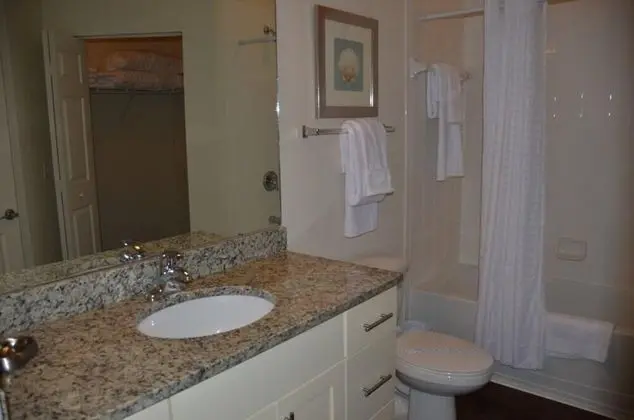 Apart Daire, Birden Çok Yatak (Lucaya 4 Bedrooms 3 Baths Townhome!)