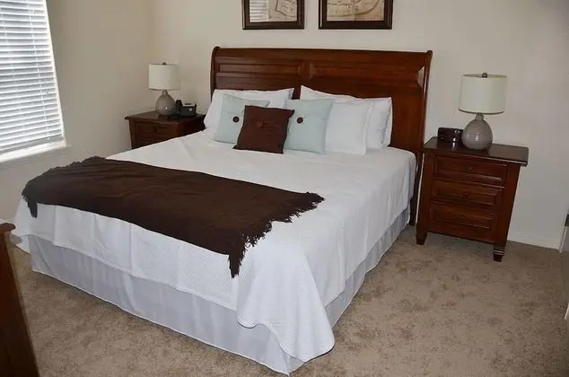 Apart Daire, Birden Çok Yatak (Lucaya 4 Bedrooms 3 Baths Townhome wi)