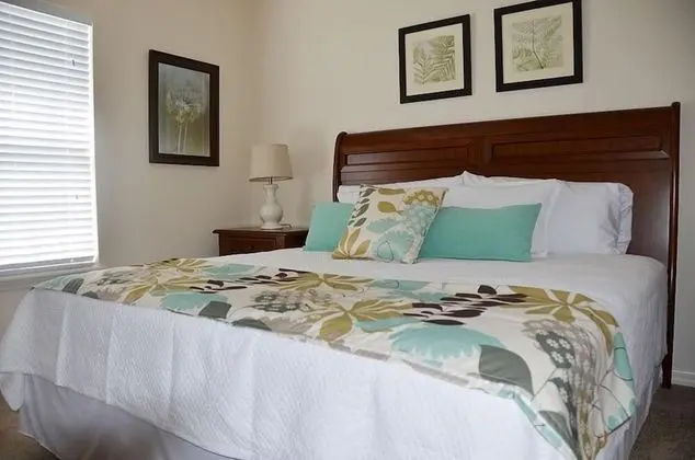 Apart Daire, Birden Çok Yatak (Lucaya 4 Bedrooms 3 Baths Townhome wi)