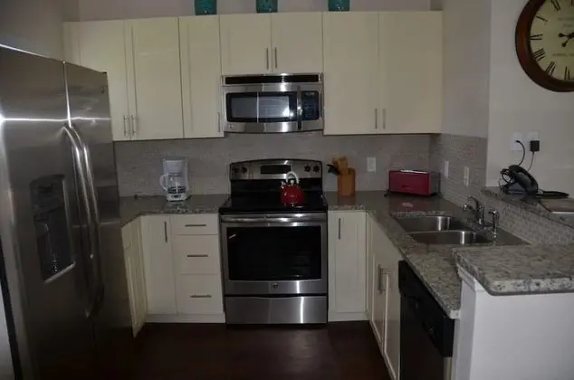 Apart Daire, Birden Çok Yatak (Lucaya 4 Bedrooms 3 Baths Townhome wi)