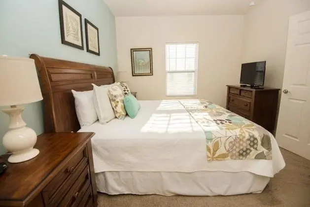 Apart Daire, Birden Çok Yatak (Lucaya 4 Bedrooms 3 Baths Townhome wi)