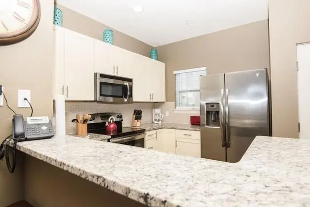 Apart Daire, Birden Çok Yatak (Lucaya 4 Bedrooms 3 Baths Townhome wi)
