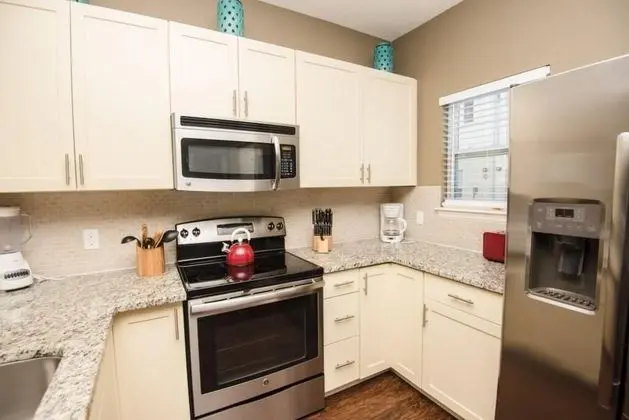 Apart Daire, Birden Çok Yatak (Lucaya 4 Bedrooms 3 Baths Townhome wi)