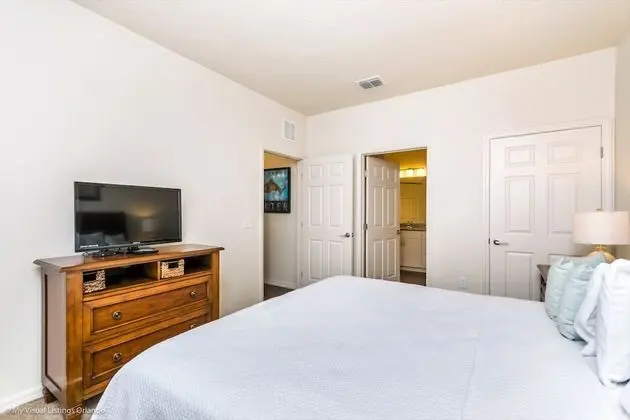 Ev (Lucaya Village Resort 4 Bedroom TownH)