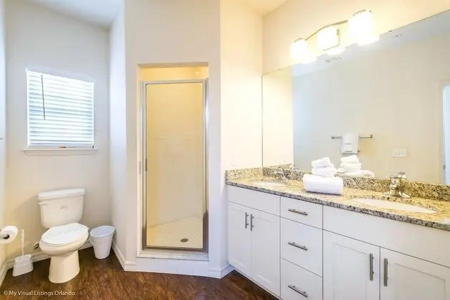 Ev (Lucaya Village Resort 4 Bedroom TownH)
