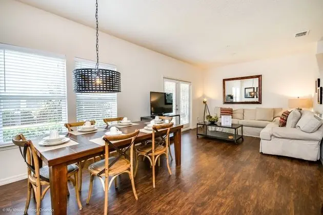 Ev (Lucaya Village Resort 4 Bedroom TownH)