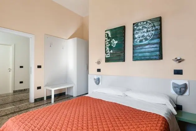 Standard Tek Büyük veya İki Ayrı Yataklı Oda