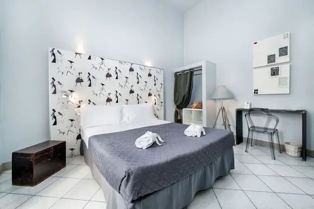 Tek Büyük Yataklı Oda