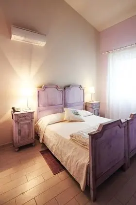 Apart Daire, 1 Tek Kişilik Yatak