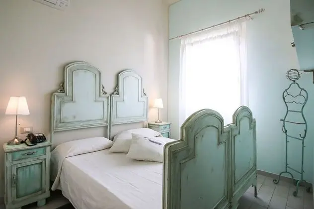 Apart Daire, 1 Tek Kişilik Yatak