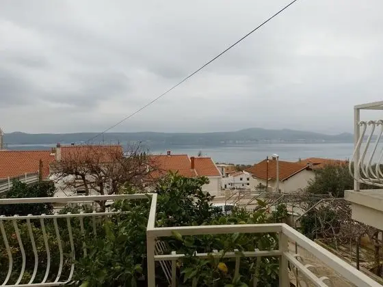 Apart Daire (Luce - family apartment with terrase )