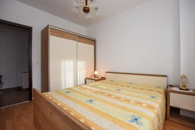 Apart Daire (Luce - family friendly & parking - A1)