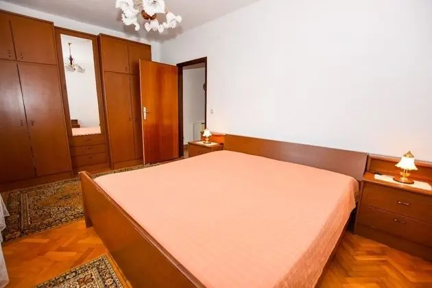 Apart Daire (Luce - family friendly & parking - A1)