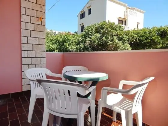 Apart Daire (Luce - family friendly & parking - A1)