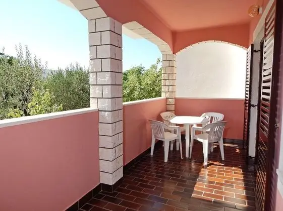 Apart Daire (Luce - family friendly & parking - A2)