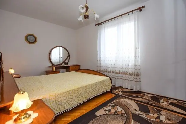 Apart Daire (Luce - family friendly & parking - A3)