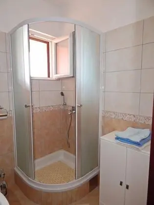 Apart Daire (Luce - family friendly & parking - A5)