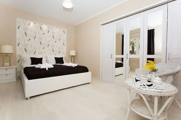 Villa (Three-Bedroom Holiday Home)