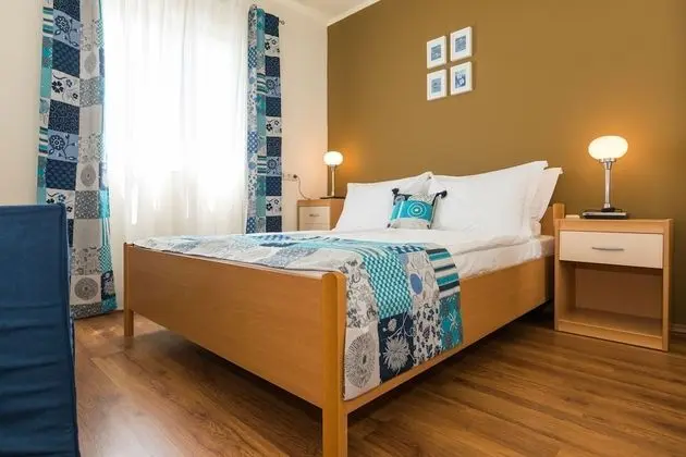 Villa (Three-Bedroom Holiday Home)