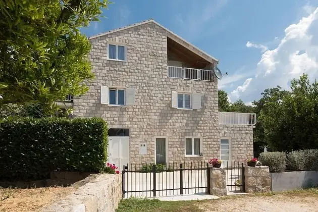 Villa (Three-Bedroom Holiday Home)