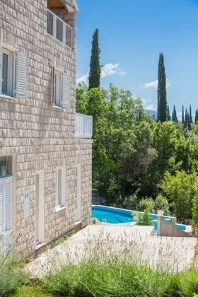 Villa (Three-Bedroom Holiday Home)