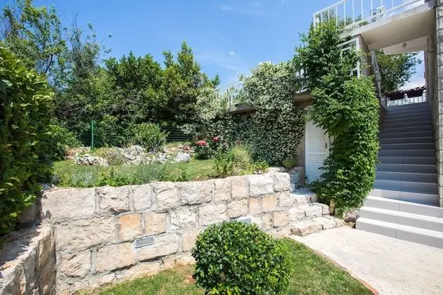Villa (Three-Bedroom Holiday Home)