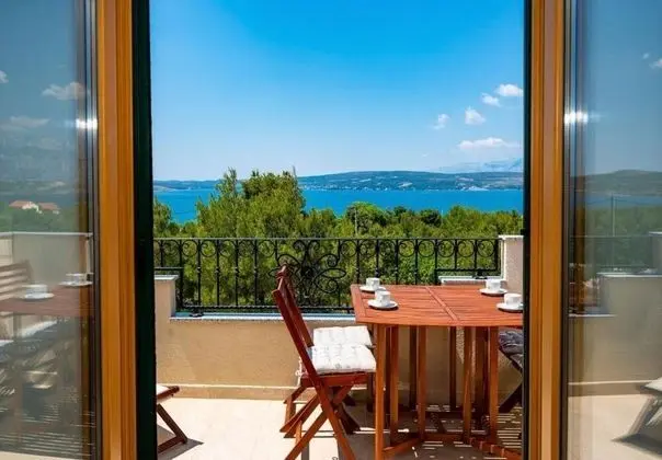 Apart Daire (Luce - pool and view - A1(6+2))