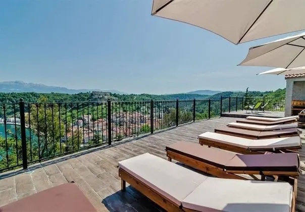 Apart Daire (Luce - pool and view - A1(6+2))