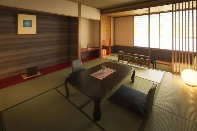 Traditional Oda (Japanese Style, with 10 Tatami-mats)