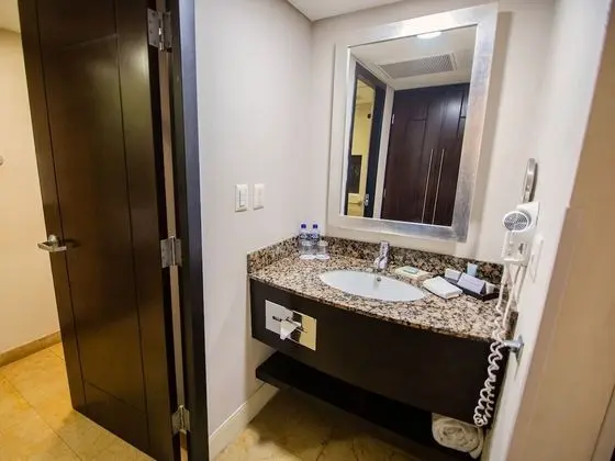 Deluxe Oda, 2 Çift Kişilik Yatak