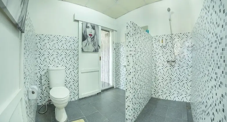 2 Bedroom Family Villa (Container)