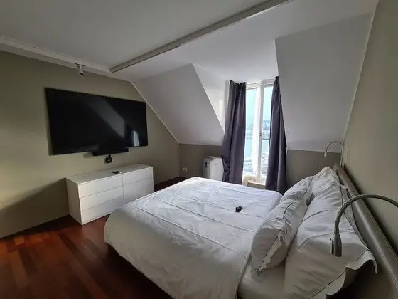 Apart Daire, 2 Yatak Odası, Göl Manzaralı