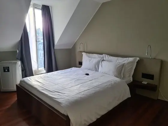 Apart Daire, 2 Yatak Odası, Göl Manzaralı