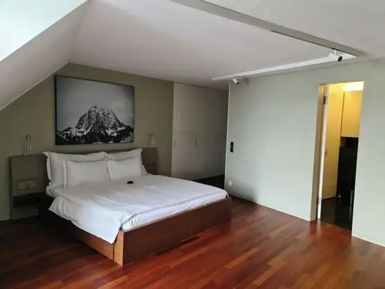 Apart Daire, 2 Yatak Odası, Göl Manzaralı