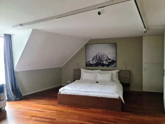 Apart Daire, 2 Yatak Odası, Göl Manzaralı