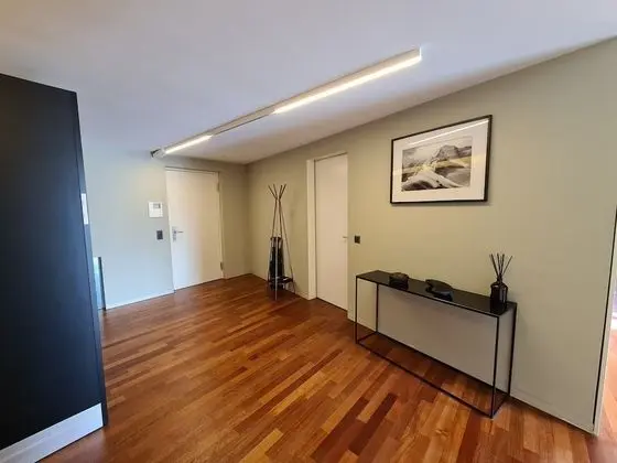 Apart Daire, 2 Yatak Odası, Göl Manzaralı