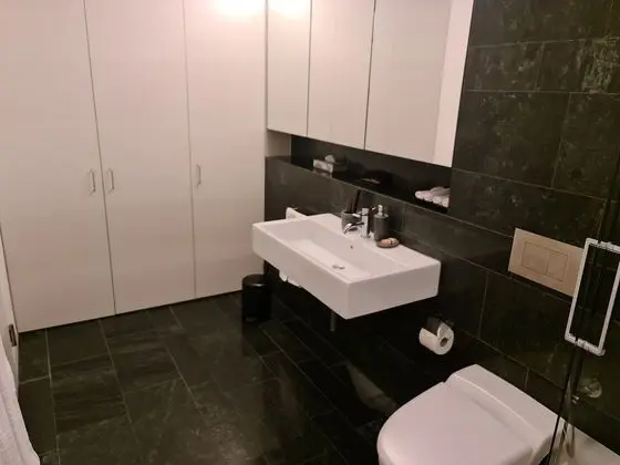 Apart Daire, 2 Yatak Odası, Göl Manzaralı
