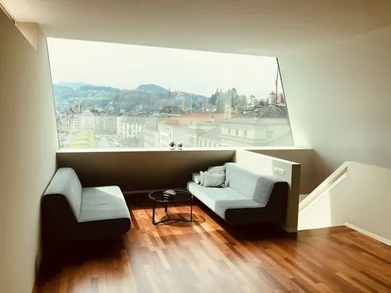 City Apart Daire, 3 Yatak Odası, Göl Manzaralı, Göl Kenarı