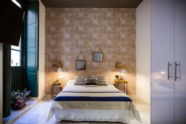 Superior Stüdyo, Özel Banyo