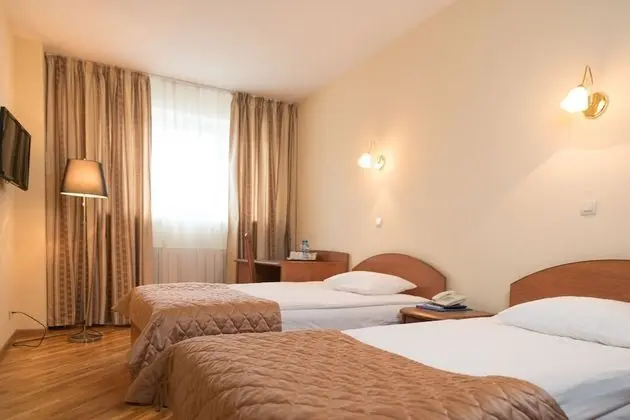 Comfort Tek Büyük veya İki Ayrı Yataklı Oda, Şehir Manzaralı